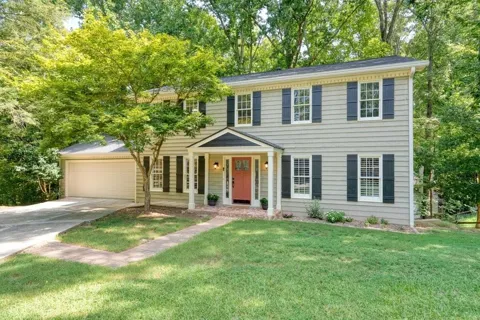 220 Tallwood Terrace