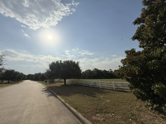 3 St. James Alley Sunnyvale, TX 75182