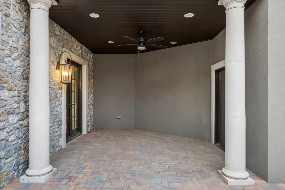 74 Cortes Drive Westlake, TX 76262