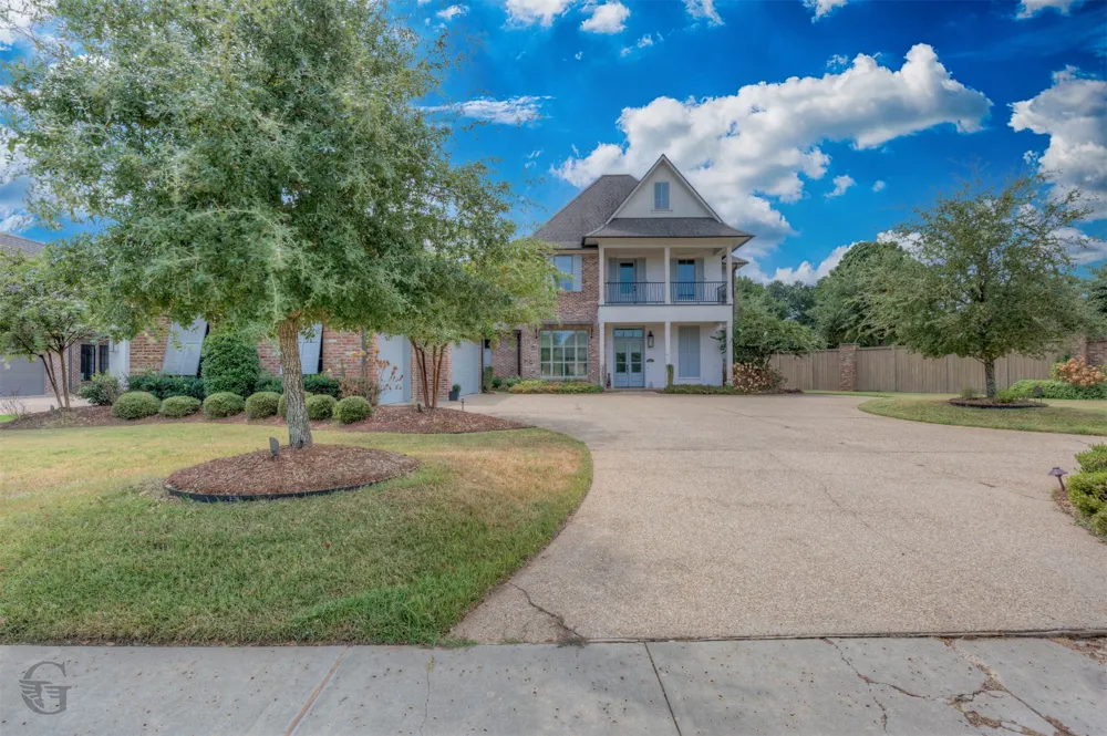 110 Overbrook Lane Bossier City, LA 71111