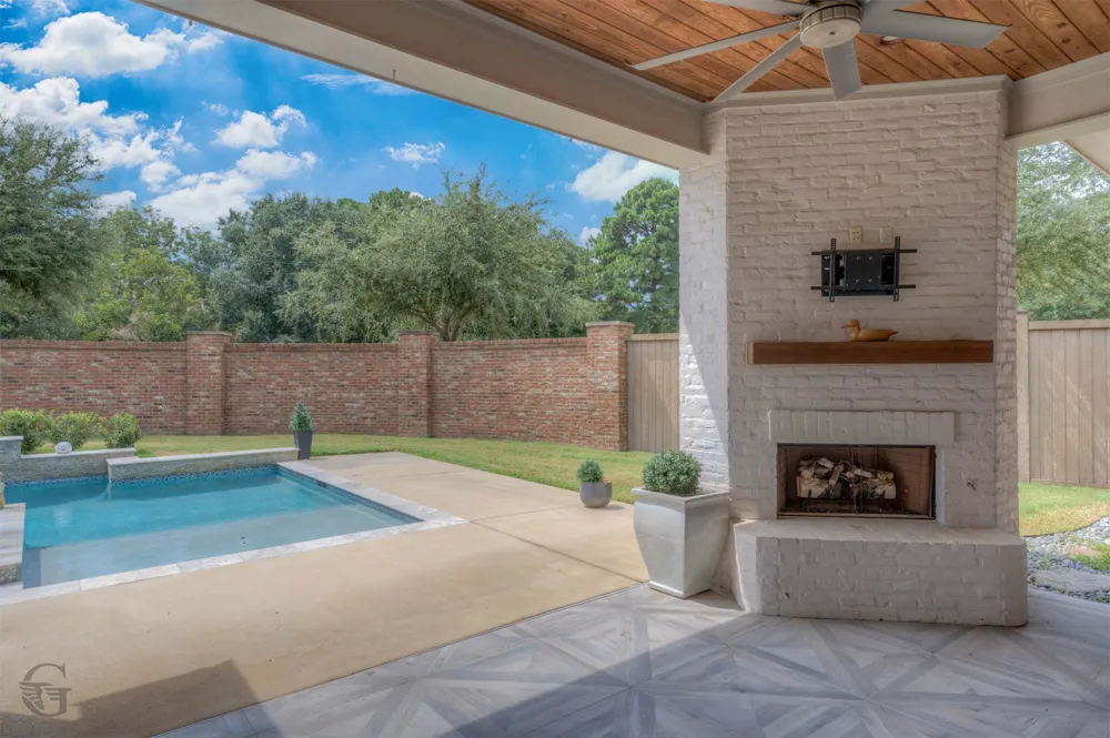 110 Overbrook Lane Bossier City, LA 71111