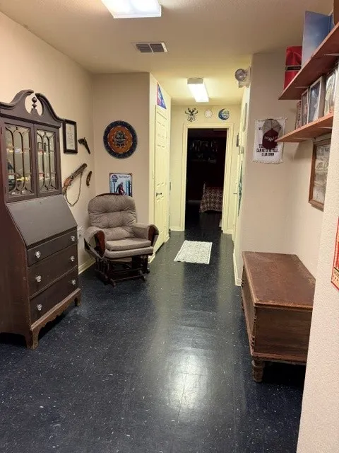 105 S Pearl Street Mart, TX 76664