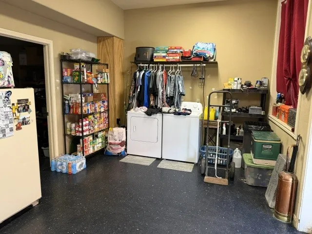 105 S Pearl Street Mart, TX 76664
