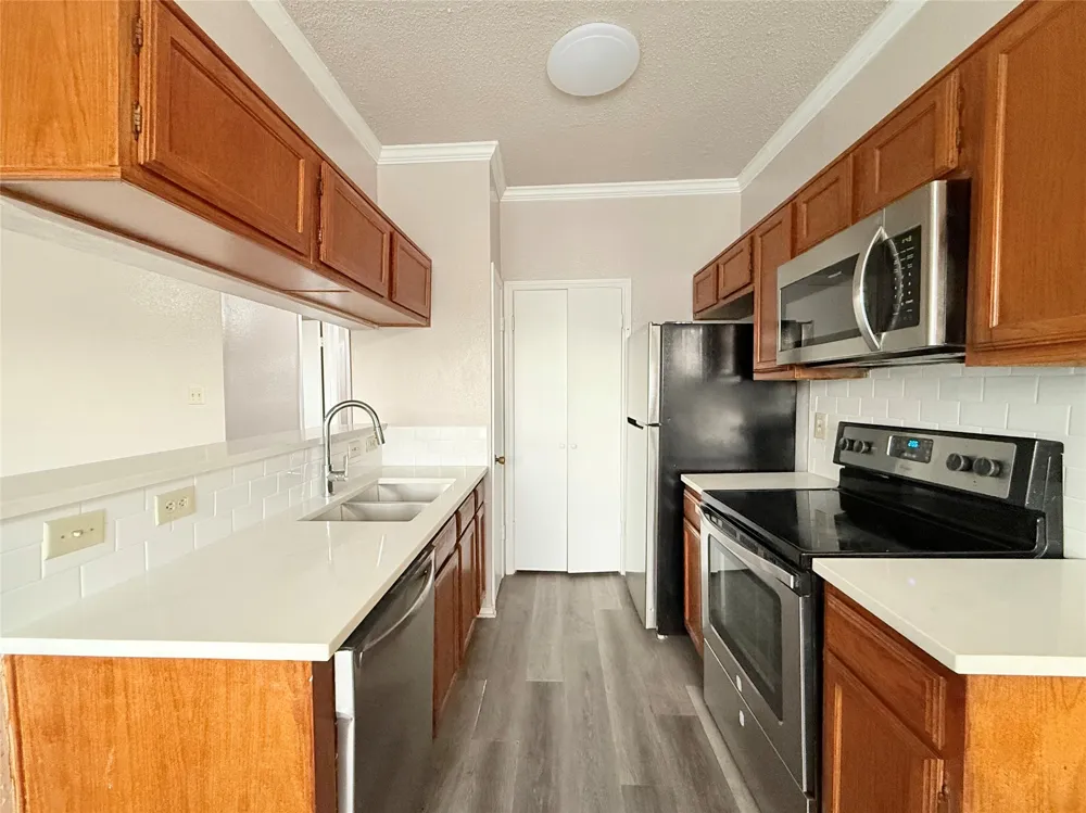 4115 Esters Road #704 Irving, TX 75038