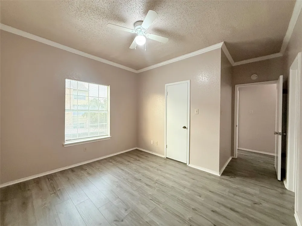 4115 Esters Road #704 Irving, TX 75038