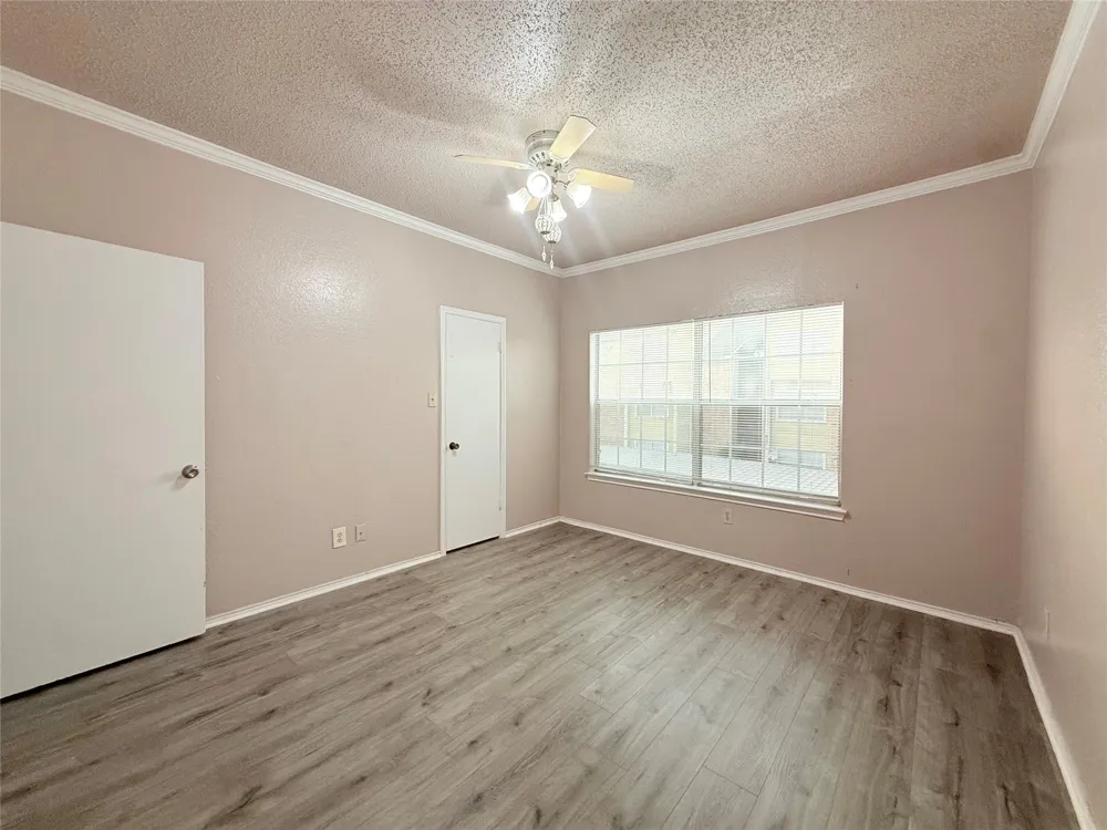 4115 Esters Road #704 Irving, TX 75038