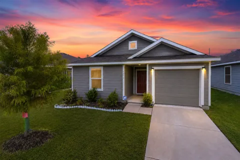 5976 Princeton