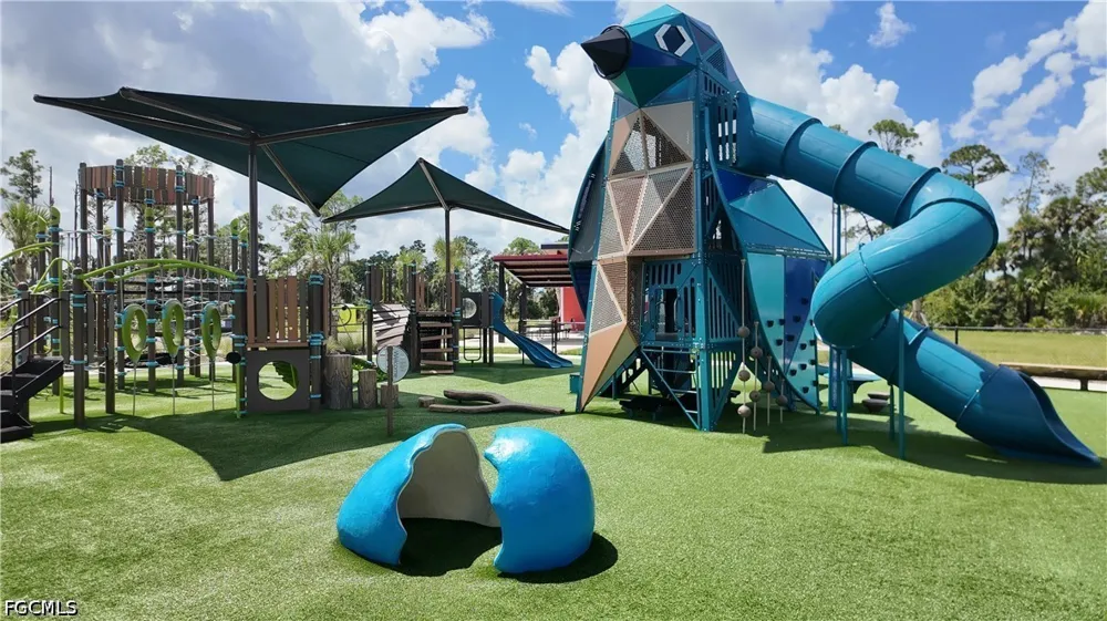 Parkside Court Punta Gorda, FL 33982