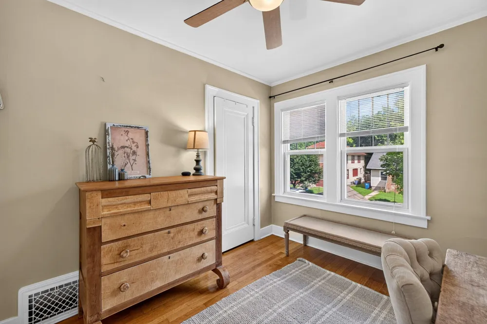 1252 Sherman Street SE Grand Rapids, MI 49506