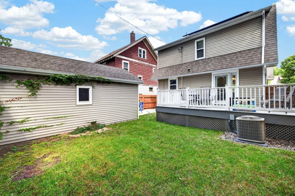 1252 Sherman Street SE Grand Rapids, MI 49506