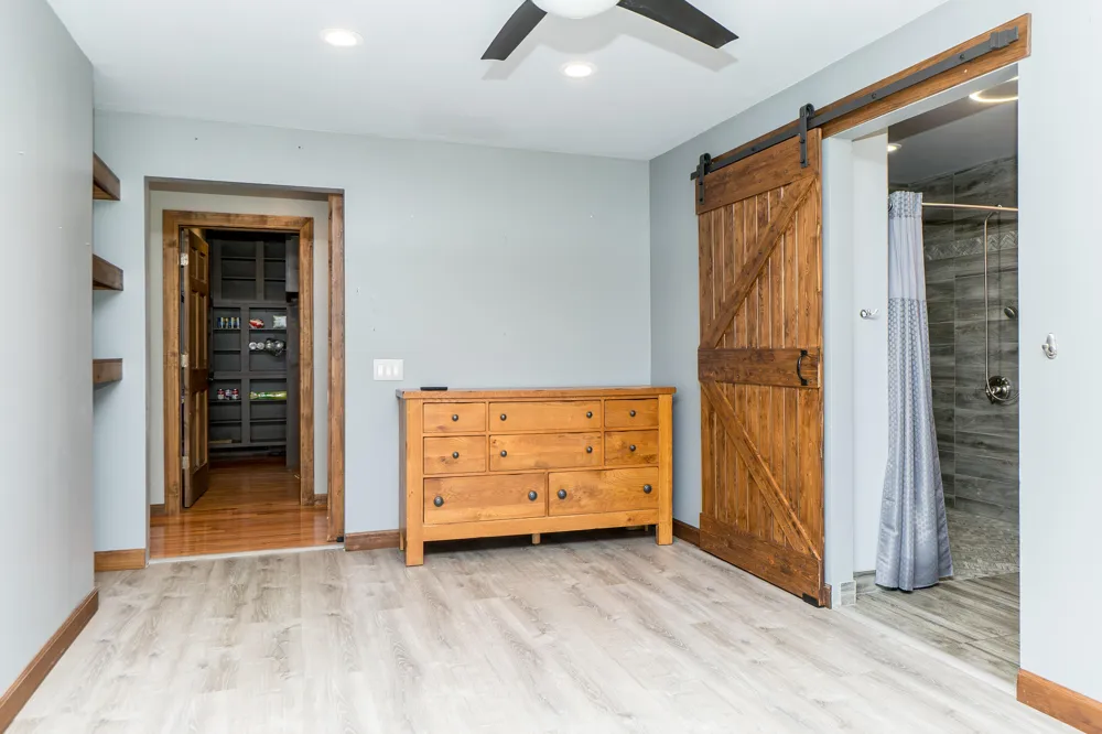 8151 Joda Drive Brighton, MI 48114