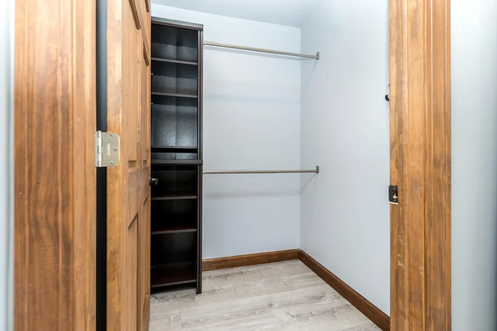 8151 Joda Drive Brighton, MI 48114