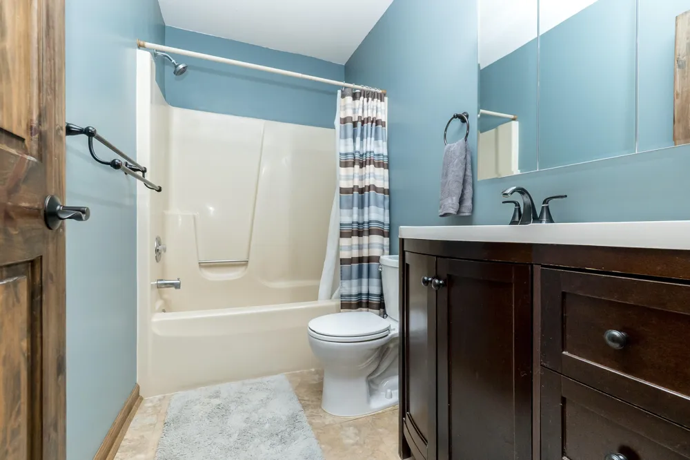 8151 Joda Drive Brighton, MI 48114