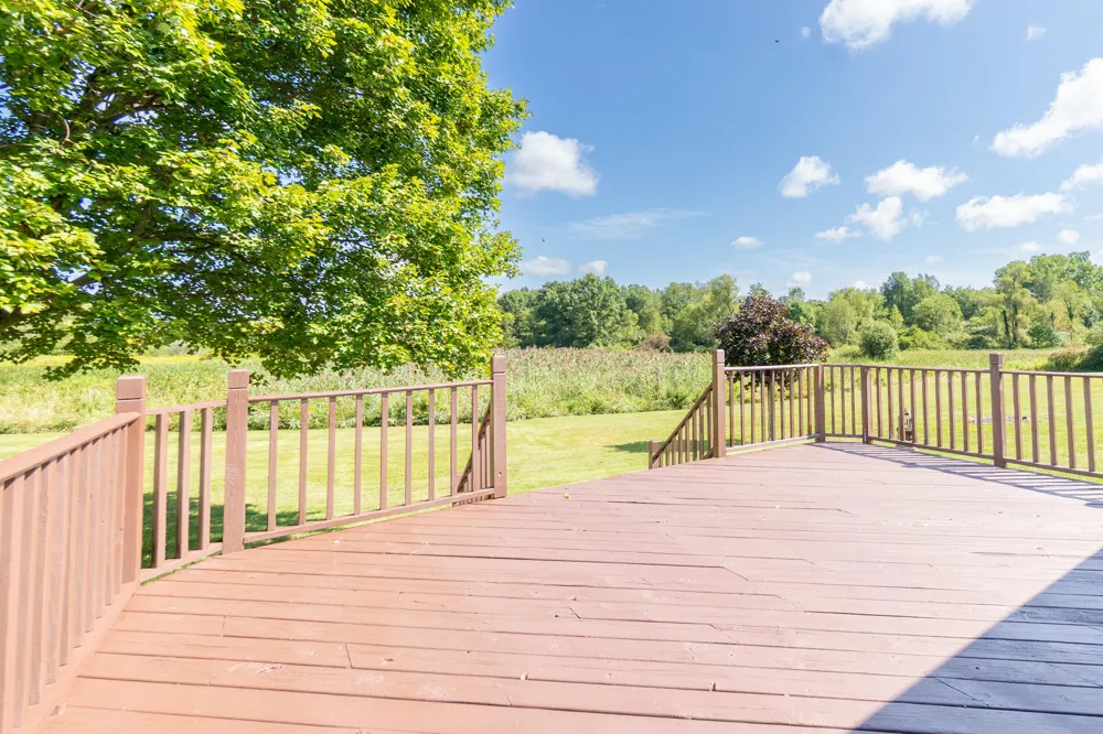 8151 Joda Drive Brighton, MI 48114