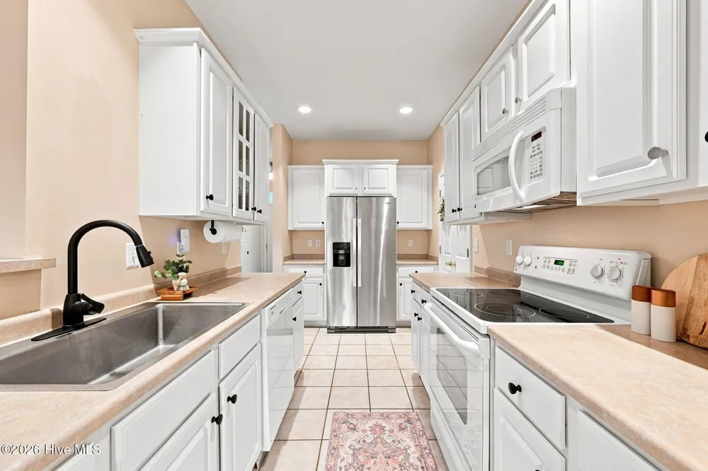 130 Azalea Drive Hampstead, NC 28443