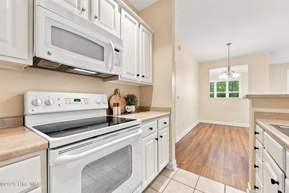 130 Azalea Drive Hampstead, NC 28443