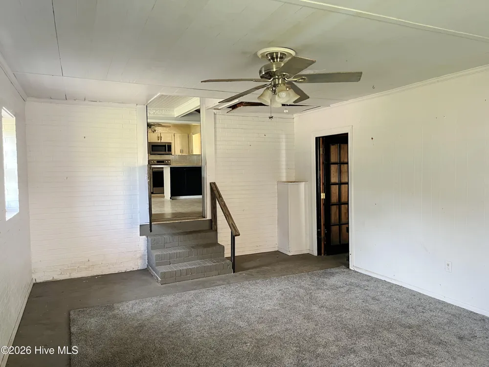 1005 W Queen Street Edenton, NC 27932