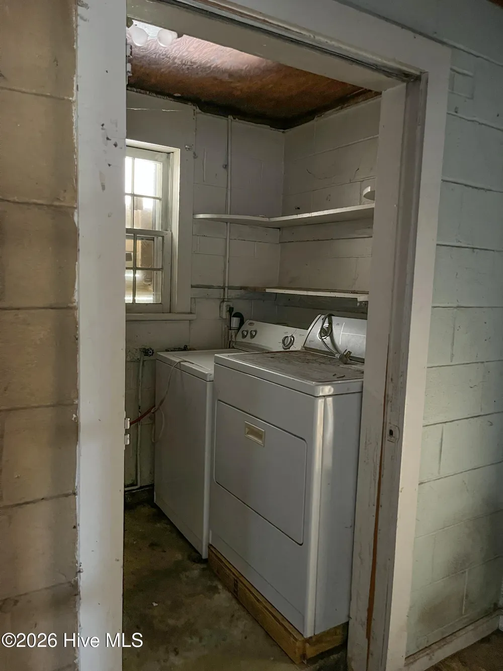 1005 W Queen Street Edenton, NC 27932