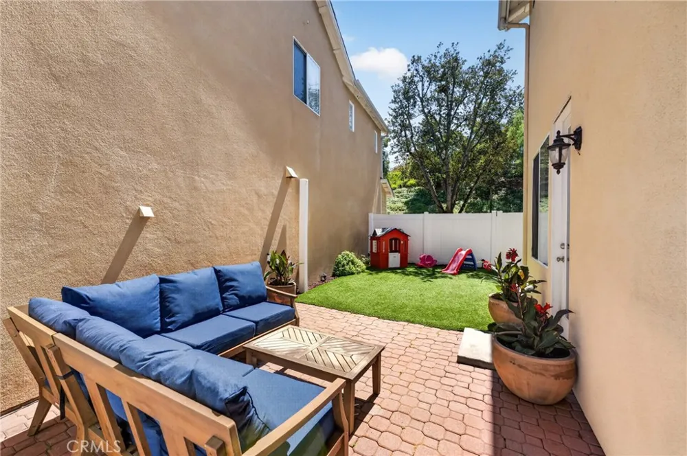 95 Livingston Pl Ladera Ranch, CA 92694