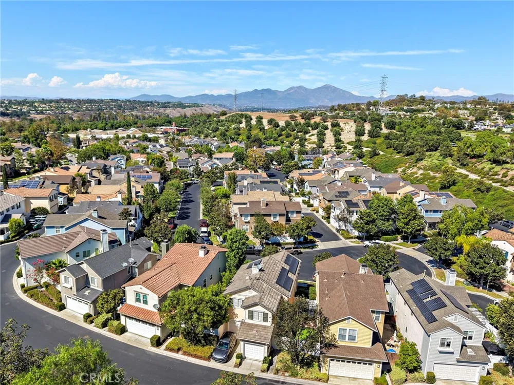 95 Livingston Pl Ladera Ranch, CA 92694