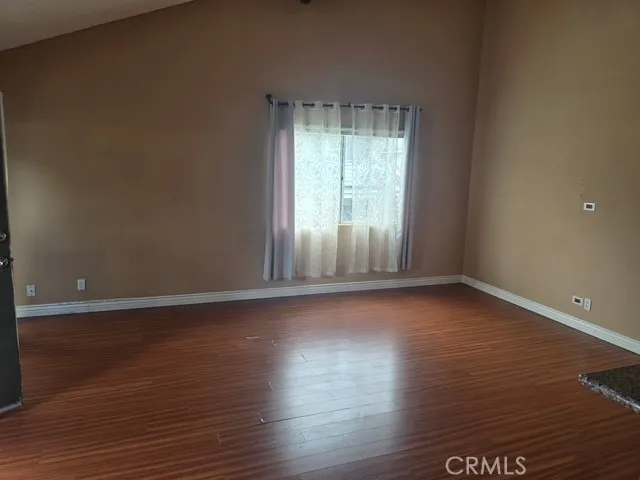13100 Bromont Avenue #32 Sylmar, CA 91342