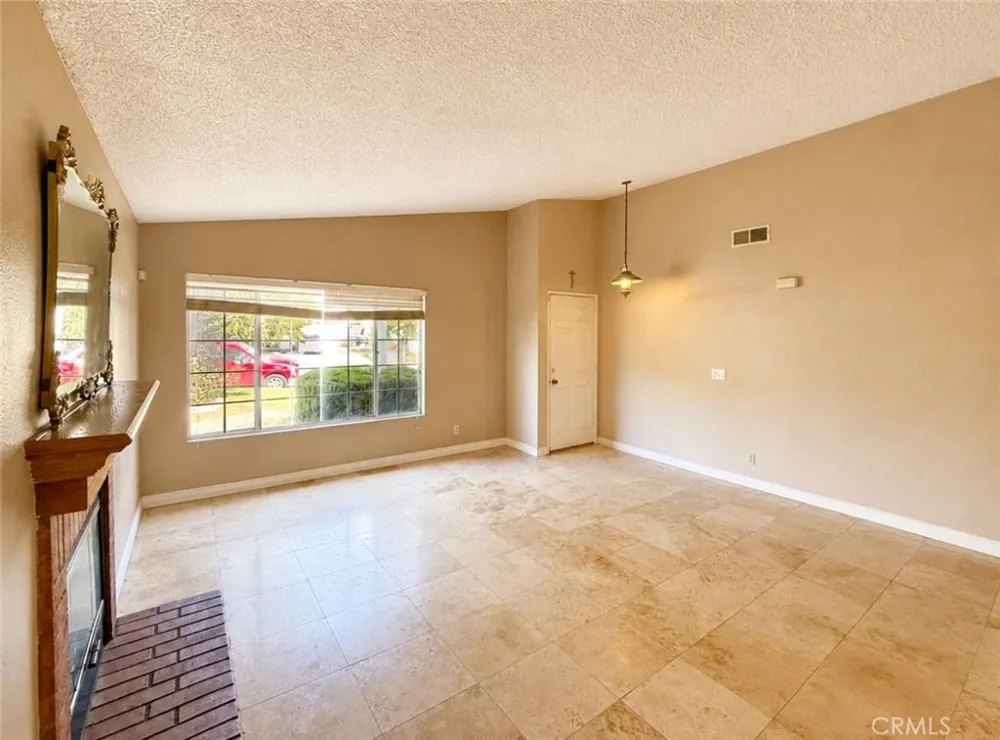 230 Oranut Lane La Puente, CA 91746