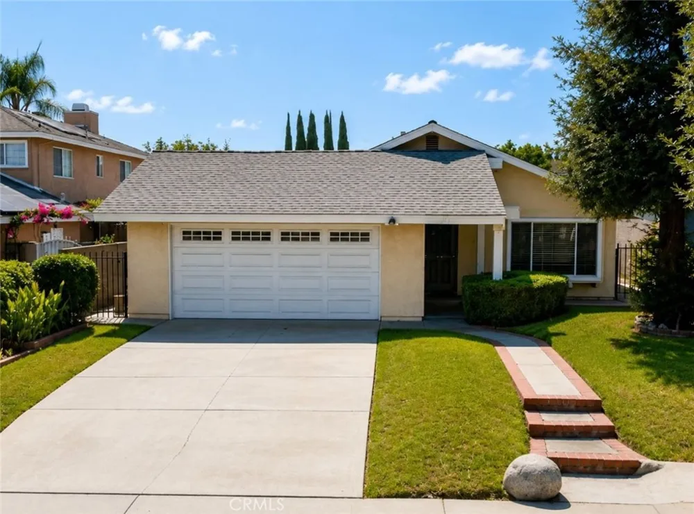 230 Oranut Lane La Puente, CA 91746