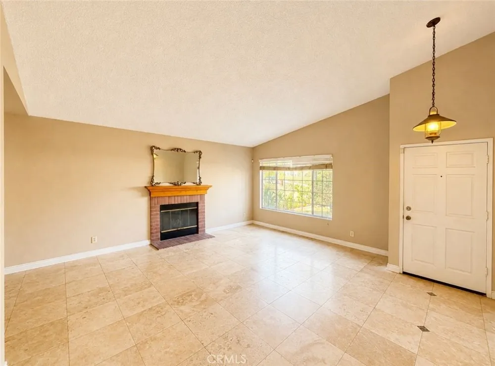 230 Oranut Lane La Puente, CA 91746
