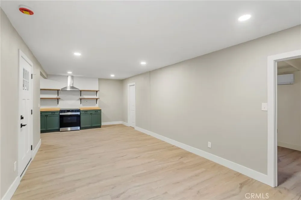40041 Dutton Cherry Valley, CA 92223