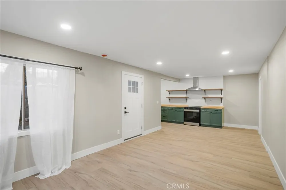 40041 Dutton Cherry Valley, CA 92223