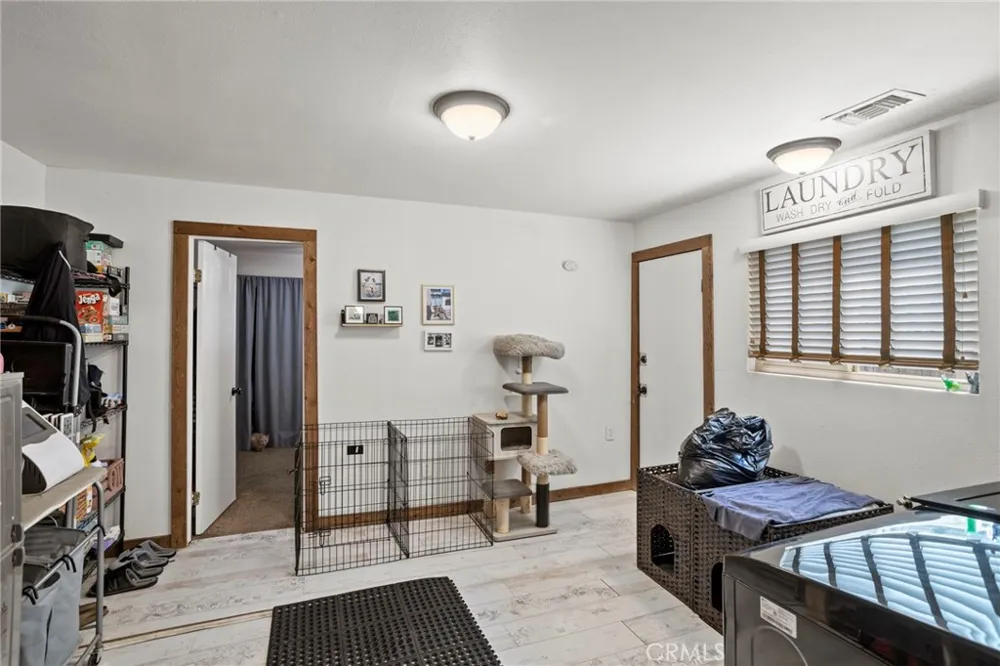 40041 Dutton Cherry Valley, CA 92223