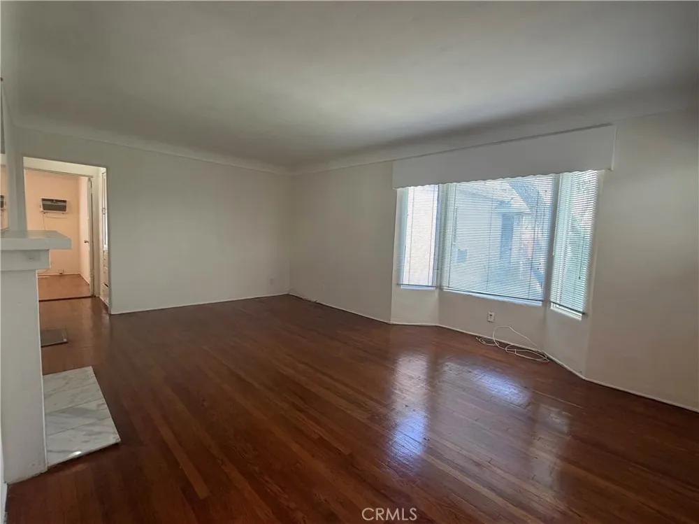 5646 Farmdale Avenue North Hollywood, CA 91601
