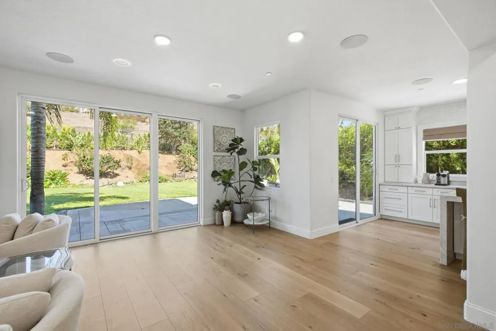 5534 Nanday Court Oceanside, CA 92057