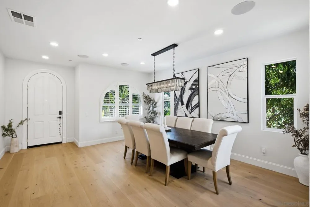 5534 Nanday Court Oceanside, CA 92057