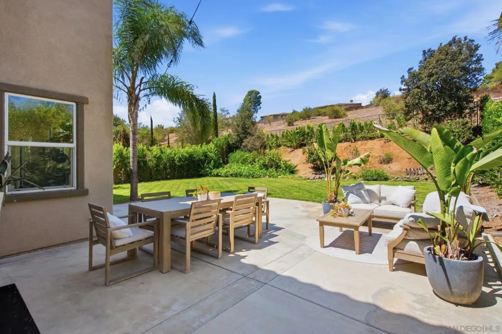 5534 Nanday Court Oceanside, CA 92057