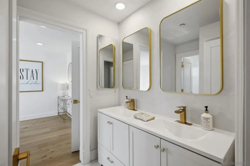 5534 Nanday Court Oceanside, CA 92057