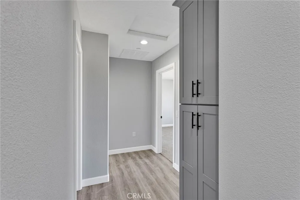 36115 Sutter Lucerne Valley, CA 92356
