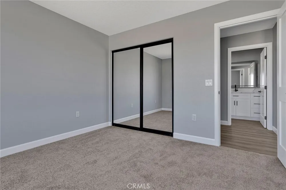 36115 Sutter Lucerne Valley, CA 92356