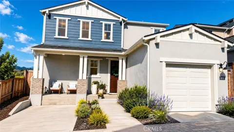 102 Earthwood