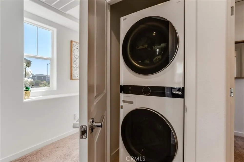102 Earthwood San Luis Obispo, CA 93401