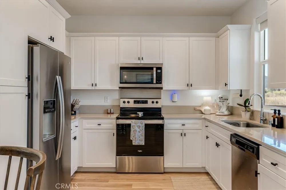 102 Earthwood San Luis Obispo, CA 93401
