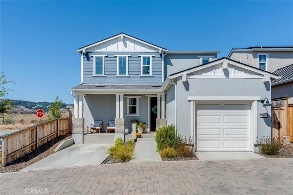 102 Earthwood San Luis Obispo, CA 93401