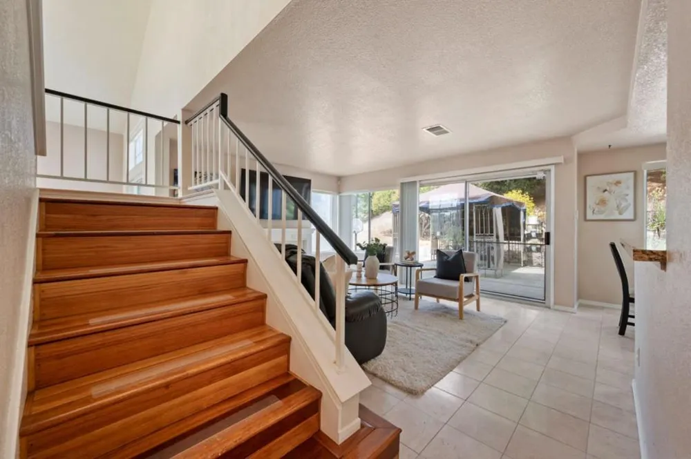 106 Carousel Drive Vallejo, CA 94589