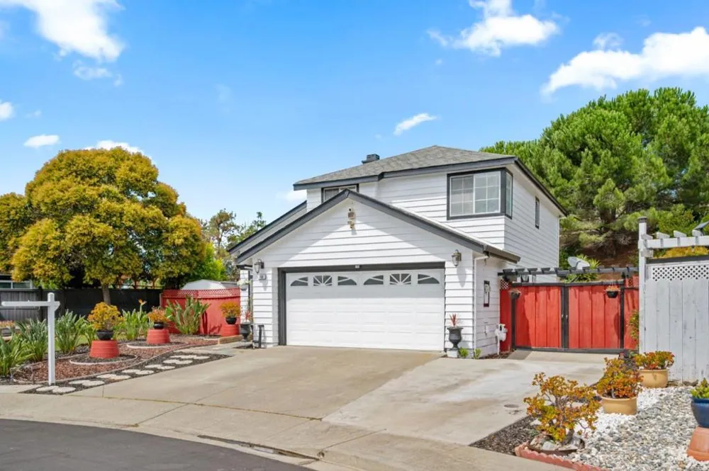 106 Carousel Drive Vallejo, CA 94589