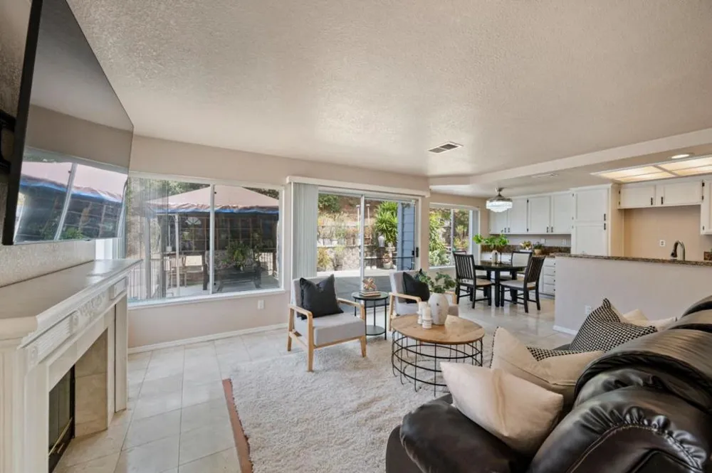 106 Carousel Drive Vallejo, CA 94589