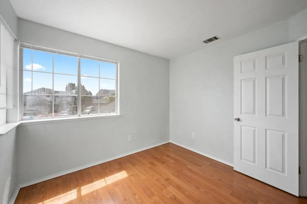 106 Carousel Drive Vallejo, CA 94589