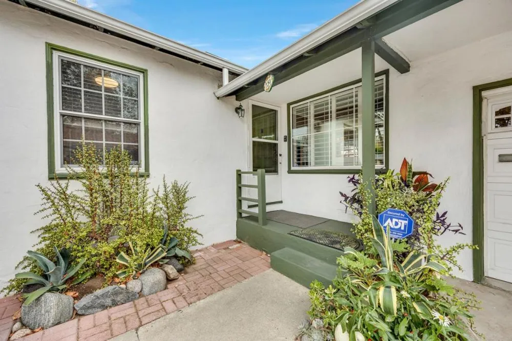 754 Grant Avenue San Lorenzo, CA 94580