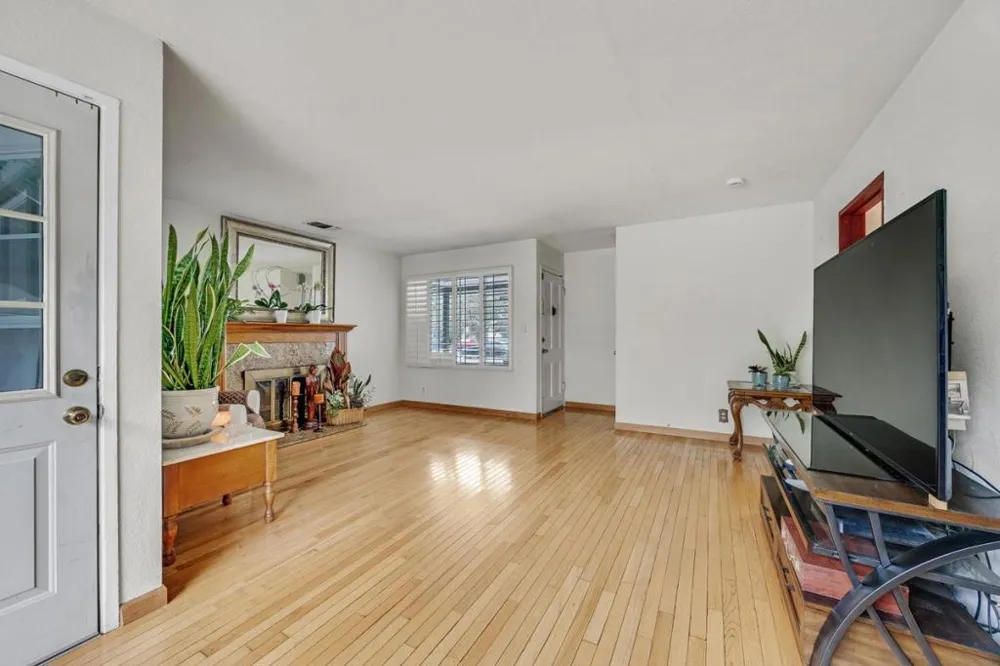 754 Grant Avenue San Lorenzo, CA 94580