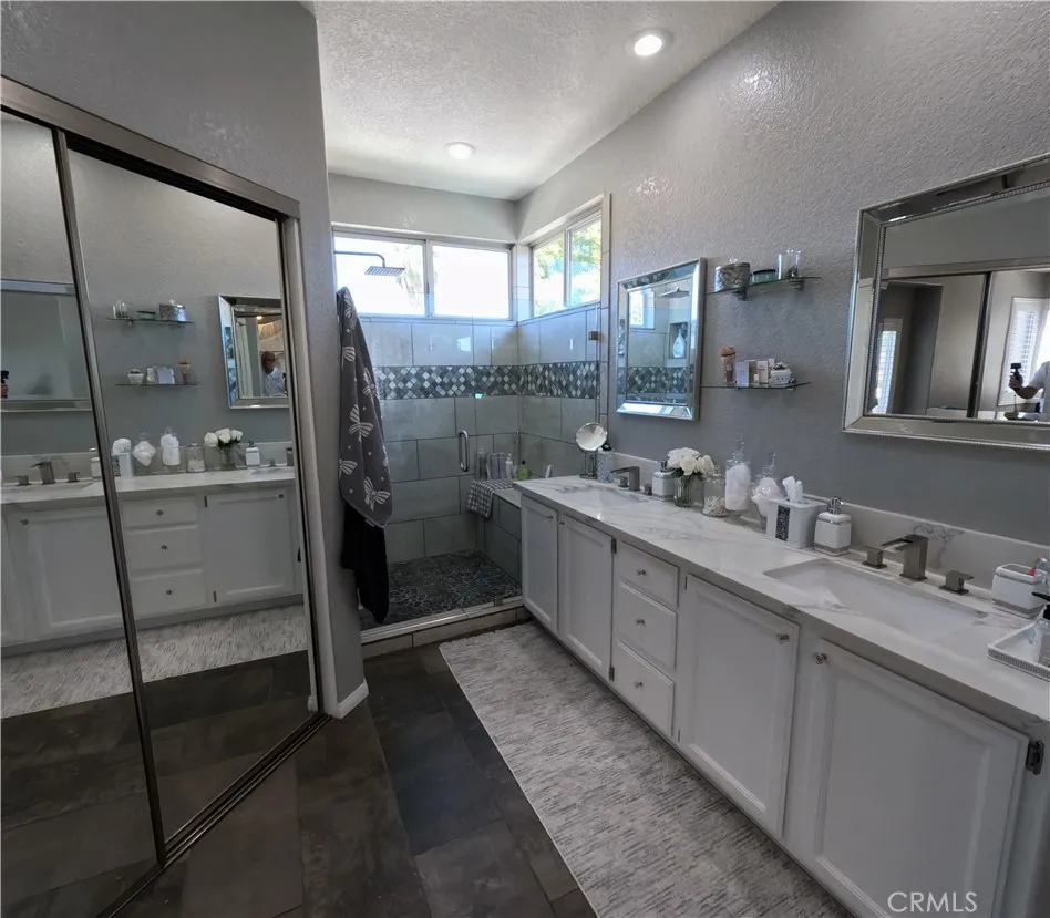 31106 El Torito Court Temecula, CA 92592