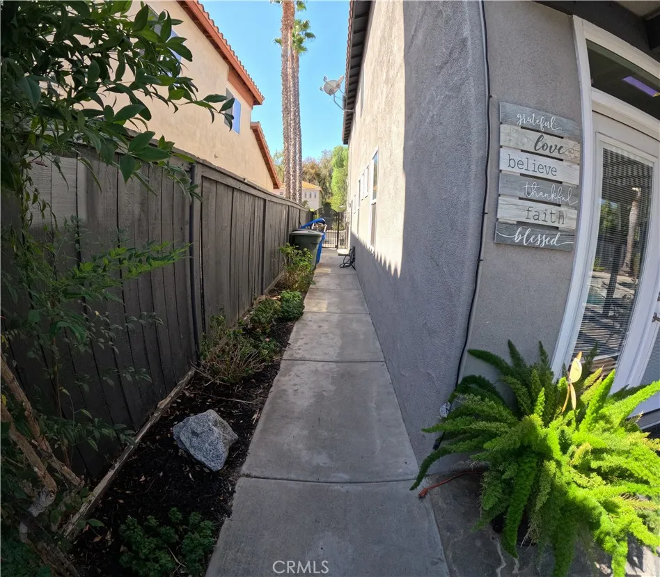 31106 El Torito Court Temecula, CA 92592